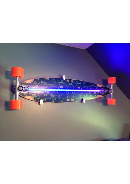 Longboard/ Kaykay Duvar Montajı (Sadece Plastik Aparattır) 3D fırsatları
