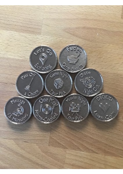 Love Coins - Madeni Para Şeklinde Hediye Kuponları (Sadece Plastik Aparattır) 3D