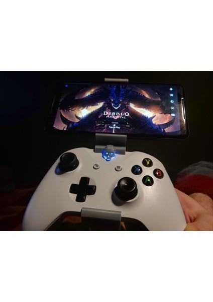 Kafatası ile Xbox One Kumanda Telefon Bağlantısı Remiksi (Sadece Plastik Aparattır!!!) 3D fiyatları