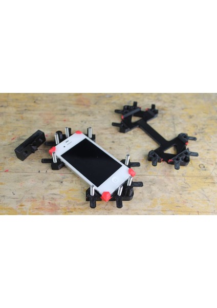 3D Baskı + Sugru = Hassas Kauçuk Parçalar - iPhone 4/4s Veya 5 Kalıp (Sadece Plastik Aparattır!!!) 3D