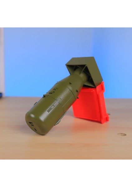 Küçük Çocuk Atom Bombası Güç Bankası Modeli (Sadece Plastik Aparattır!!!) 3D