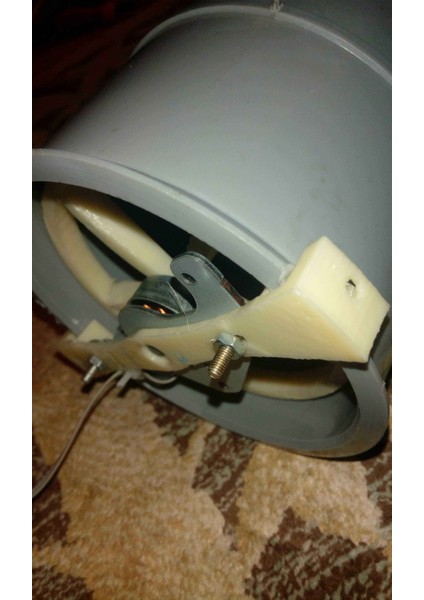 CD Rom Fırçasız Motor Havalandırma (Sadece Plastik Aparattır!!!) 3D modelleri