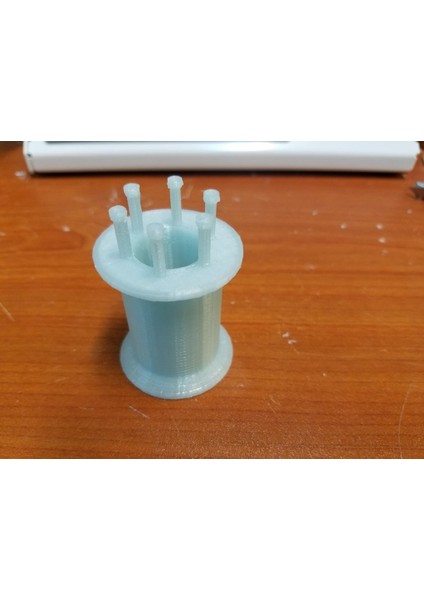 Örgü Makarası ve Iğne (Sadece Plastik Aparattır!!!) 3D modelleri