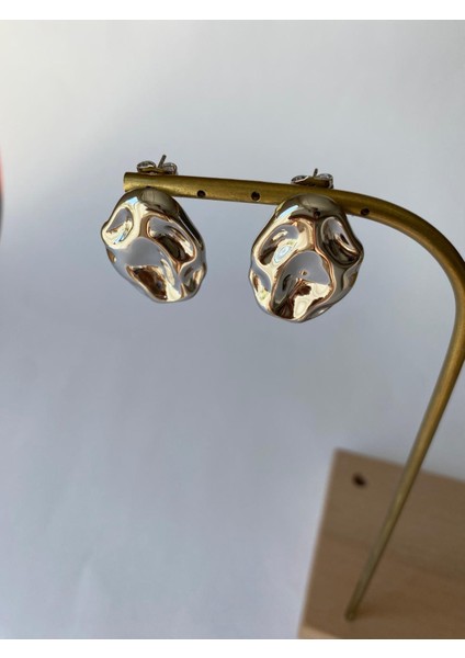 Xuping Asimetrik Plaka Model Silver Küpe fiyatları