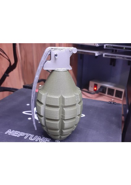 Basit 2 Parça Mk1 El Bombası Bombası (Sadece Plastik Aparattır!!!) 3D modelleri