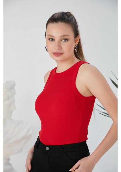 Kırmızı Zargo Model Fitted/vücuda Oturan Geniş Biyeli Halter Yaka Fitilli Esnek Örme Crop Bluz fırsatları