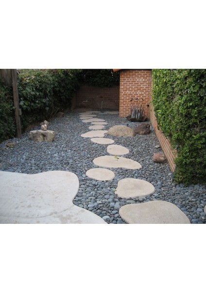 Siyah Bazalt Taş 2 kg 4-6 cm Bahçe ve Dekorasyon Taşı modelleri