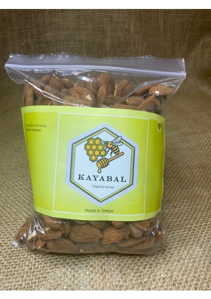 Yerli Çiğ Badem Içi 500 gr modelleri