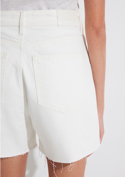 Millie 90LAR Beyaz Jean Şort 1458989753