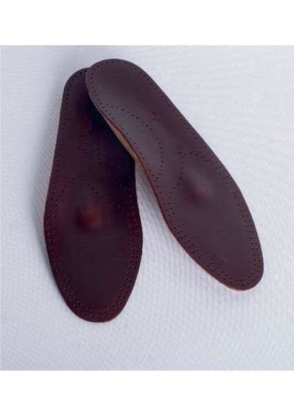 Yüksek Konforlu Mantar Tabanlık, Şık ve Rahat Kullanım Için Ideal Numara 33