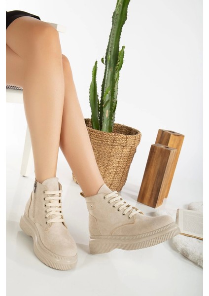 Jiwa Seri Bej Süet Dolgu Topuklu Kadın Bot