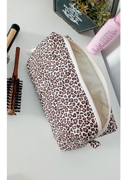 Leopar Desenli Seyahat ve Makyaj Çantası, 30X10, Kahverengi modelleri