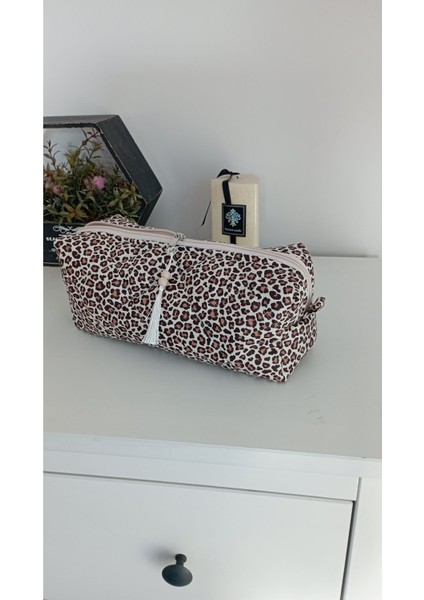 Leopar Desenli Seyahat ve Makyaj Çantası, 30X10, Kahverengi fırsatları