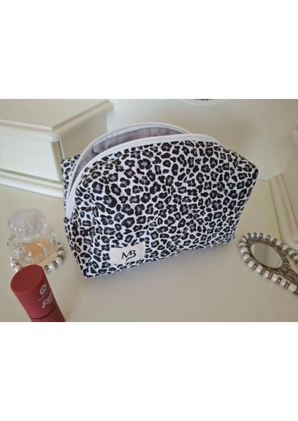 Renkli Leopar Desenli Büyük Boy Makyaj ve Seyahat Çantası indirimleri