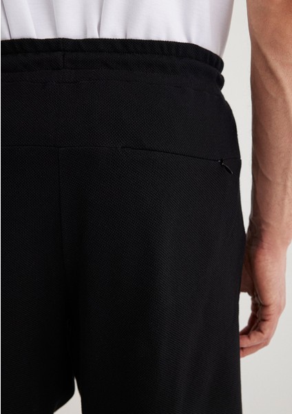 Siyah Basic Şort 066694-900