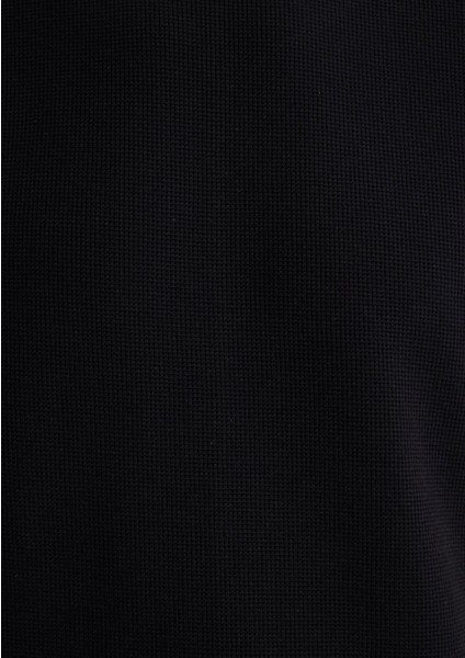 Dokulu Siyah Basic Tişört 0610277-900