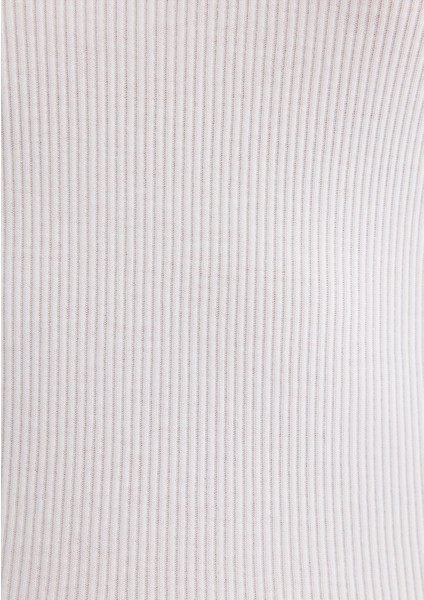 Beyaz Basic V Yaka Tişört 1601040-620