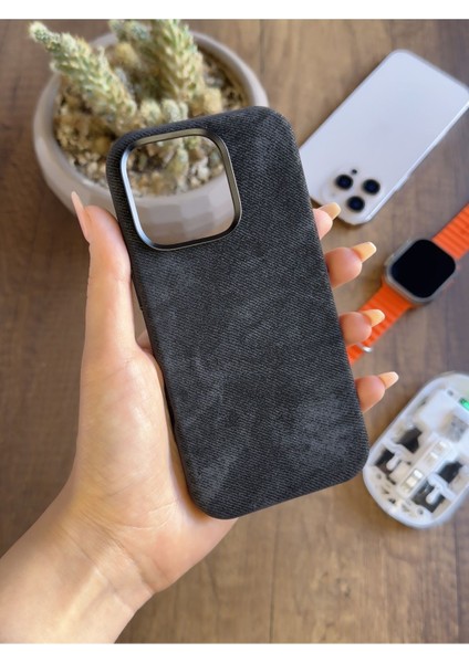 iPhone 16 Pro Max Uyumlu Kadife Yüzeyli Magsafe Uyumlu Premium Kılıf SOOCASE691