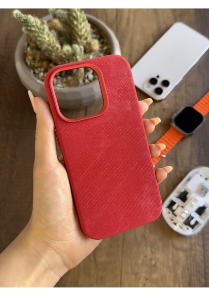 iPhone 15 Pro Uyumlu Kadife Yüzeyli Magsafe Uyumlu Premium Kılıf SOOCASE691