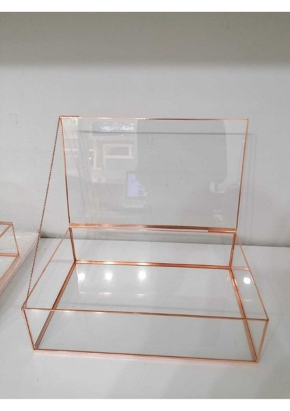 Şeffaf Dikdörtgen Cam Makyaj ve Söz Mendil Kutusu, Metalik Detaylı 30X20X7 cm