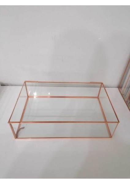 Şeffaf Dikdörtgen Cam Makyaj ve Söz Mendil Kutusu, Metalik Detaylı 30X20X7 cm fiyatları