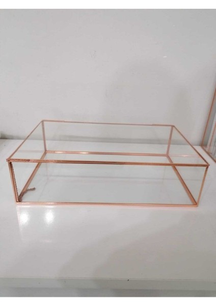 Şeffaf Dikdörtgen Cam Makyaj ve Söz Mendil Kutusu, Metalik Detaylı 30X20X7 cm modelleri