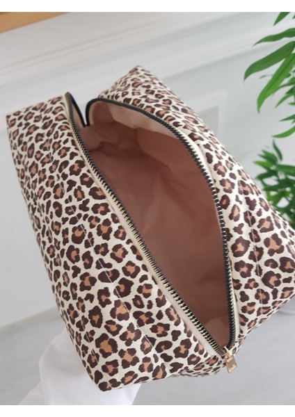 Leopar Desenli Makyaj ve Bebek Bakım Organizer Çantası Kahverengi indirimleri