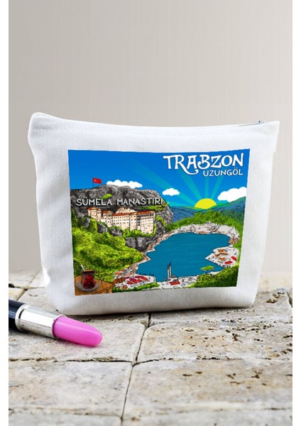 Trabzon Temalı Bez Makyaj Çantası, Şık ve Hafif Tasarım