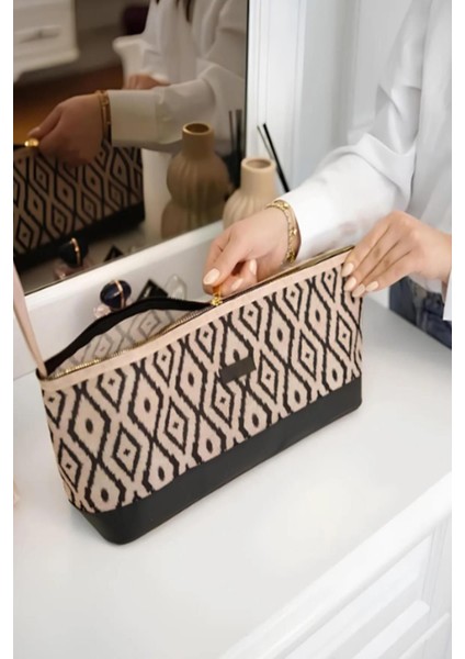 Bej Seyahat Kozmetik Çantası, Düzenleyici ve Şık Makyaj Organizer 24X17X19 fiyatları
