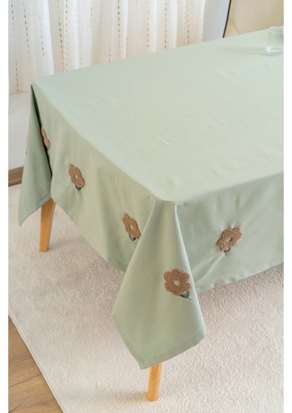 Florita Yeşil Punch Işlemeli Dertsiz Leke Tutmaz Masa Örtüsü 160X220 cm fiyatları
