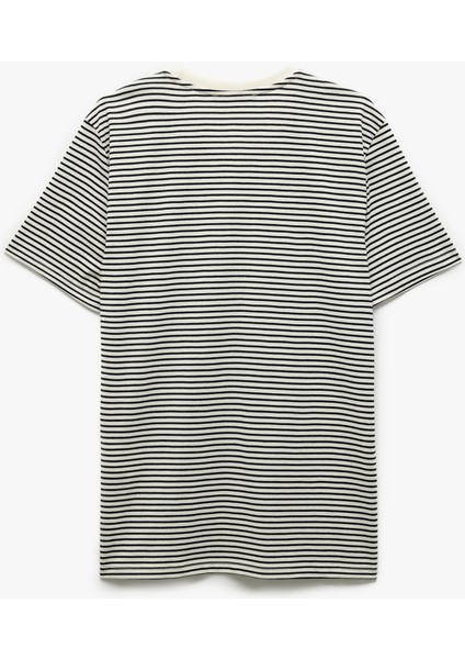 Slim Fit Kısa Kollu Bisiklet Yaka Çizgili Tişört fırsatları