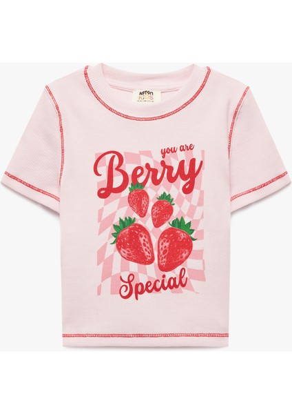Pamuklu Kısa Kollu Bisiklet Yaka Çilek Baskılı Crop Tişört