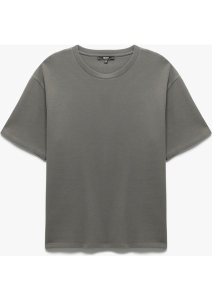 Pamuklu Kısa Kollu Bisiklet Yaka Oversize Basic Tişört modelleri