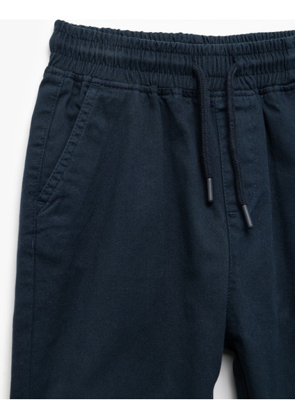 Beli Bağcıklı Cep Detaylı Pamuklu Gabardin Jogger Pantolon