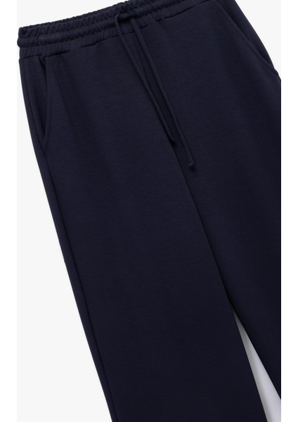 Oversize Yüksek Bel Cep Detaylı Geniş Paça Spor Eşofman Altı modelleri