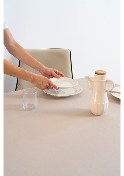 Florita Cappuccino Punch Işlemeli Dertsiz Leke Tutmaz Masa Örtüsü 160X220 cm