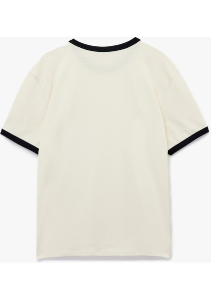 Regular Fit Kısa Kollu Bisiklet Yaka Pamuklu Lisanslı Snoopy Tişört