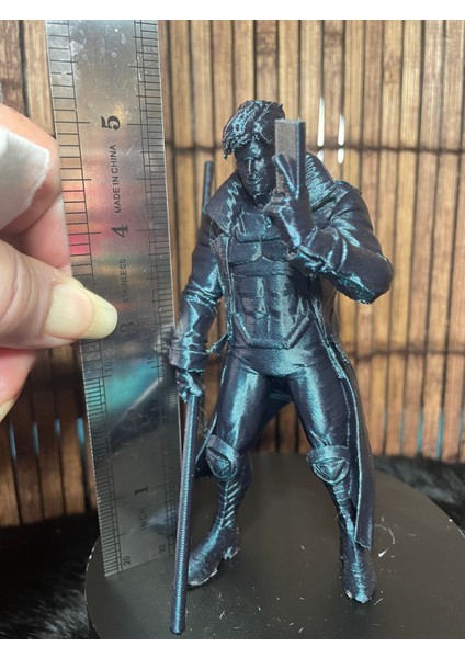 Gambit - X-Men (35 mm Önceden Desteklenen Savaş Oyunu Minyatürü) (Sadece Plastik Aparattır!!!) 3D fırsatları