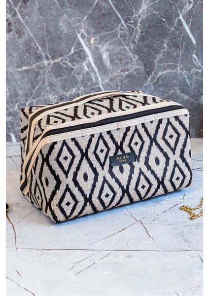 Beyaz Seyahat Makyaj Çantası, 24X16X13 Cm, Kullanışlı ve Şık Tasarım indirimleri