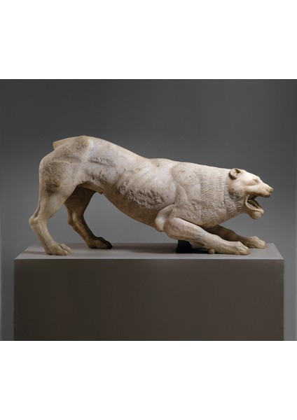 Mermer Aslan Heykeli (Plastik Aparattır) 3D