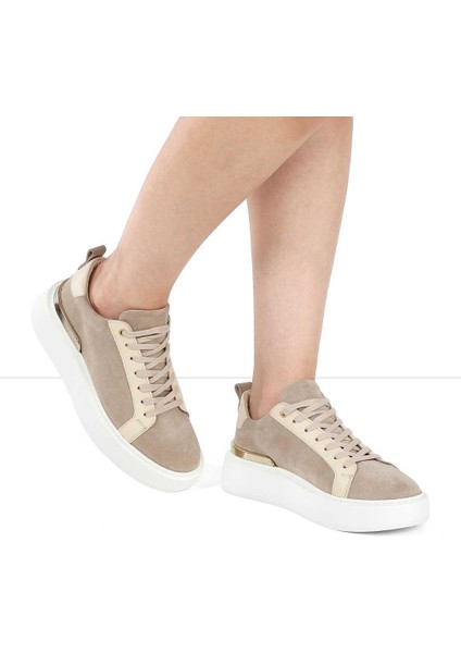 Kadın Bej Bağcıklı Kalın Tabanlı Süet Deri Sneaker fiyatları