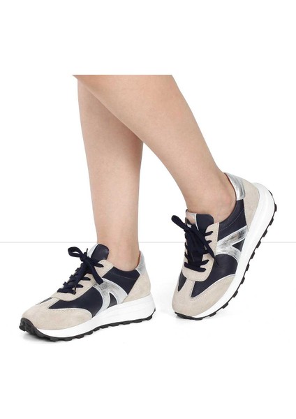 Kadın Bej Lacivert Bağcıklı Süet Deri Sneaker fiyatları