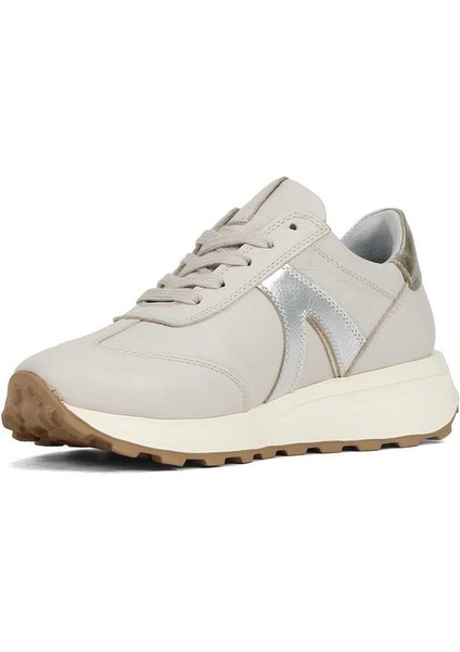 Kadın Bej Bağcıklı Deri Sneaker fırsatları