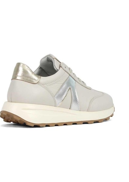 Kadın Bej Bağcıklı Deri Sneaker indirimleri