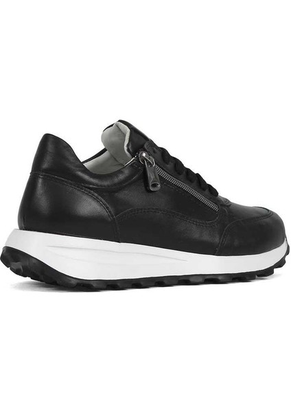 Kadın Siyah Bağcıklı Fermuarlı Deri Sneaker