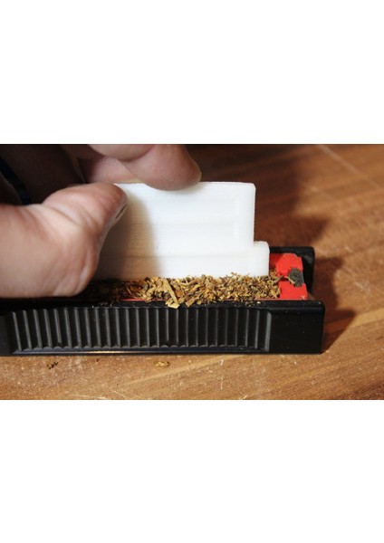 Tütün Itici - Sigara Makinesi Eklentisi (Doldurma Yardımı - Sigara Makinesi) (Plastik Aparattır!!!) 3D