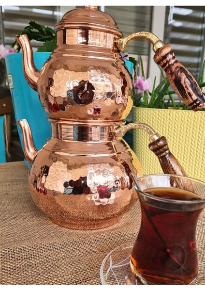Bakır Küçük 2 Kişilik Çaydanlık, Ahşap Kulplu, Orta Boy, Şık ve Kullanışlı Doğal Tasarım