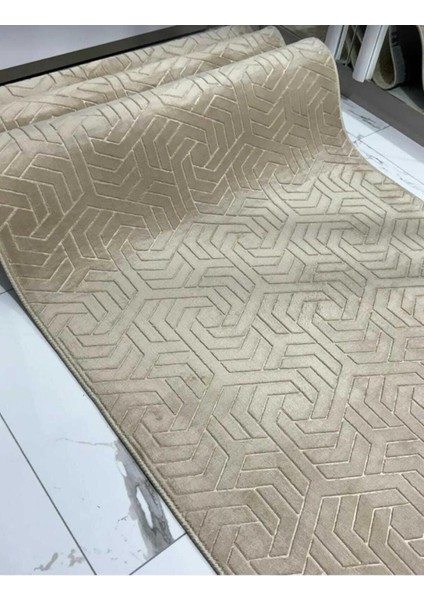 Jel Kaymaz Taban Kesme Halı Yolluk Gold Zikzaklı Makinede Yıkanabilir