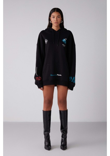 Celestına Relaxed Oversize Siyah Sweatshirt fırsatları