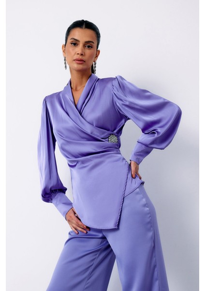 Broşlu Kruvaze Bluz - Lila fiyatları